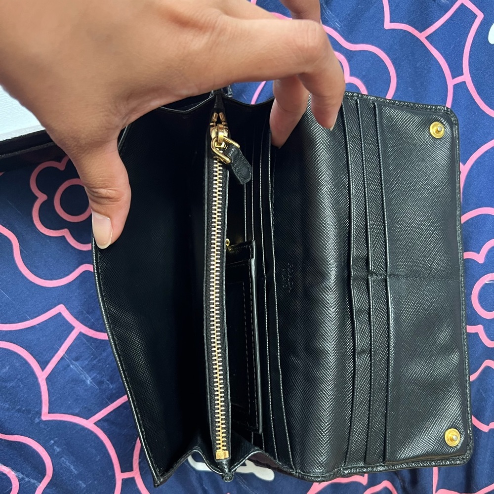 Prada Wallet Saffiano Leather - Picture 3 of 8